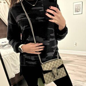 Old Navy Cozy Camo Fleece Tunic with Waist Slit Detail - Size XS